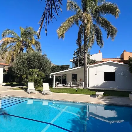 Domus Orestea Luxury Villa
