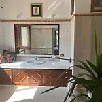 Domus Orestea Luxury Villa *