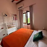 Domus Orestea Luxury Villa *