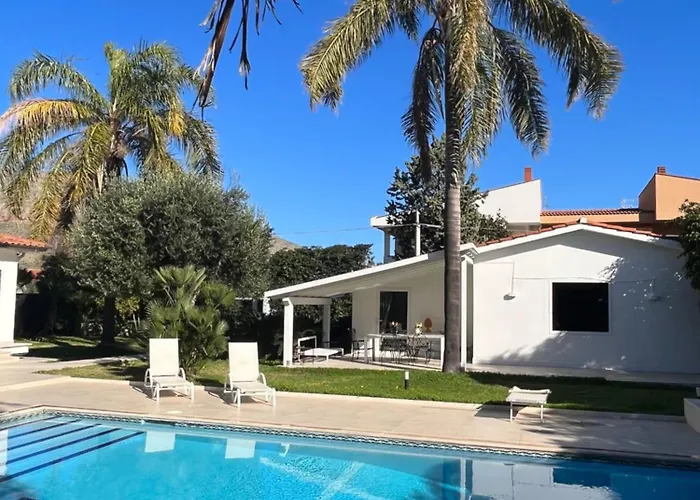 Domus Orestea Luxury Villa